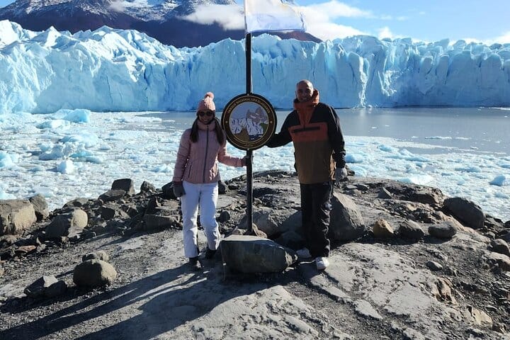 Before the tour starts we have a 20-minutes walk to take great photos!