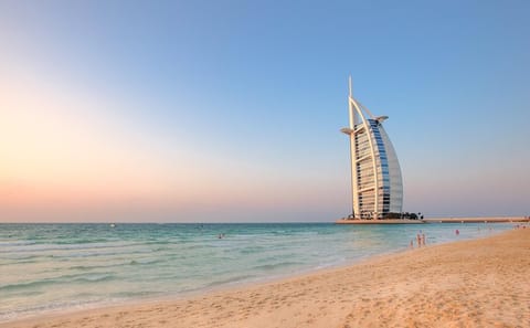 Half-Day Modern Architecture Tour in Dubai with Burj Khalifa Stop
