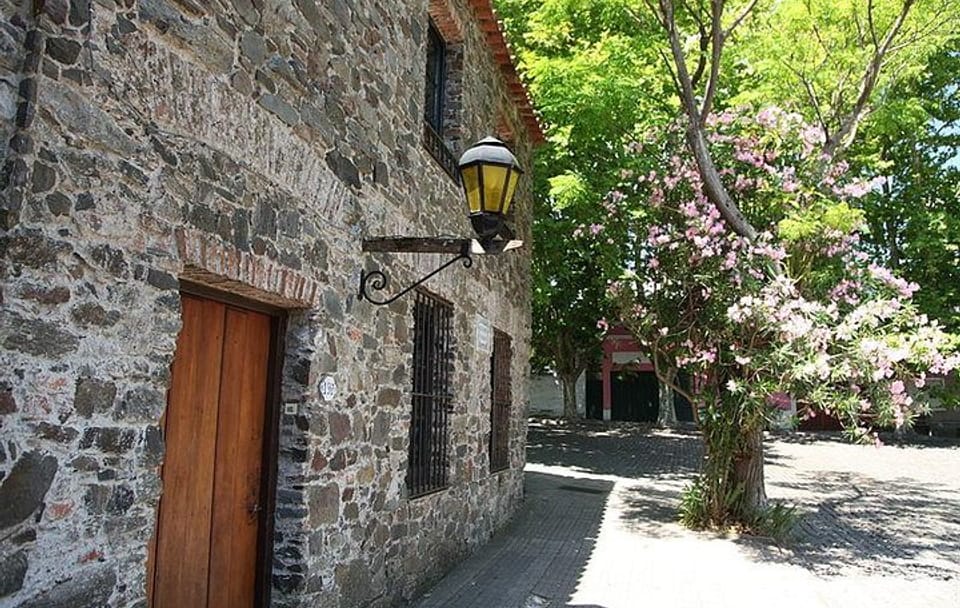 Colonia Day Trip & Optional Private Transfers from Buenos Aires