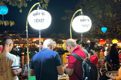 Entry Ticket: 45 minutes Traditional Boat trip on Hoai River