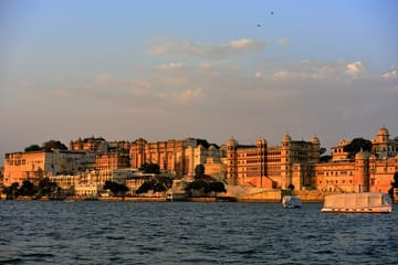 Cultural Tour of Udaipur, Ahmedabad, and Kevadia Monuments