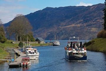 5-Day Isle of Skye and Loch Ness Tour from Edinburgh