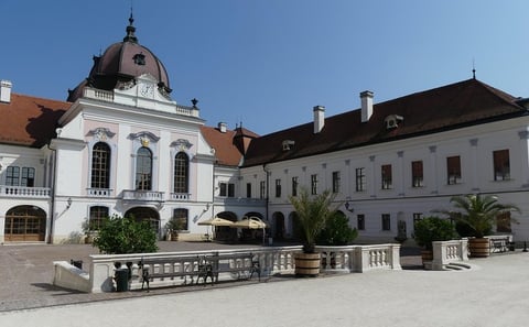 Gödöllő Palace Tour from Budapest: Explore Sisi's Retreat