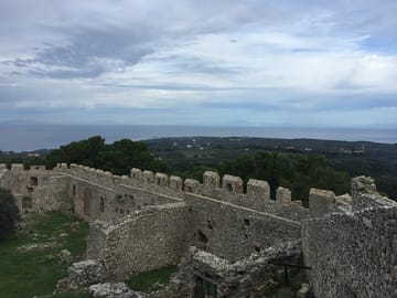 Chlemoutsi Castle overvew