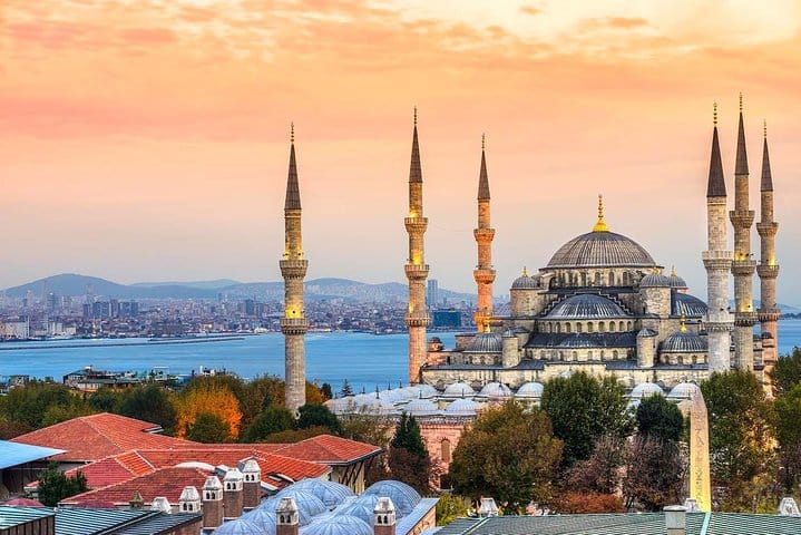 Istanbul 1 Day Guided Tour From Bodrum Including Domestic Flights