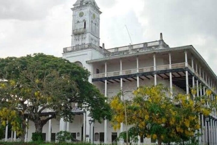 8 Days Zanzibar Discovery Adventure