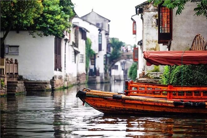 Private Full Day Tour to Zhouzhuang Water Town from Shanghai by Car