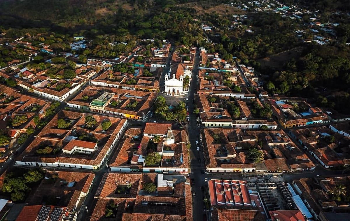 El Salvador Splendours