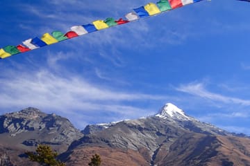 Pisang Peak Climbing with Thorung La Pass – 23 Days of Alpine Adventure in the Annapurna Realm