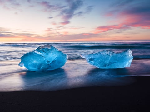 2 Day Summer Adventure to Icelands South Coast, Glacier Hiking, Jökulsárlón, Diamond Beach and Waterfalls, photo 12