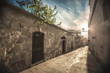 Arequipa City Walking Tour and Juanita Mummy Experience