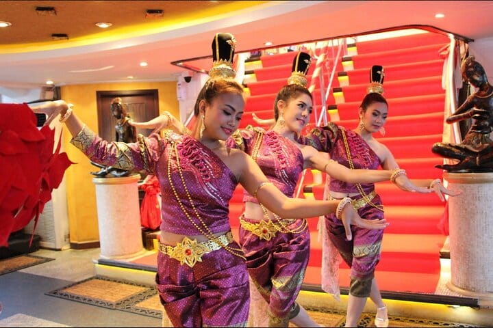 Chaophraya Cruise - Amazing Dinner Cruise 10