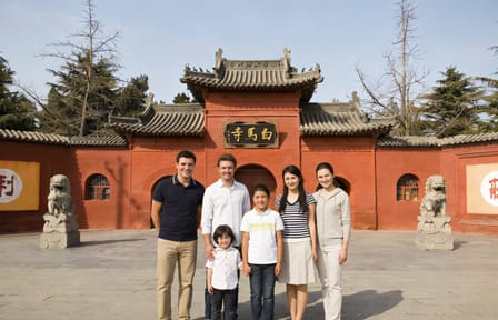 Luoyang day tour of Longmen Grottoes and White Horse Temple