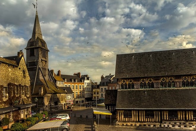 Honfleur Private Walking Tour With A Professional Guide photo 4