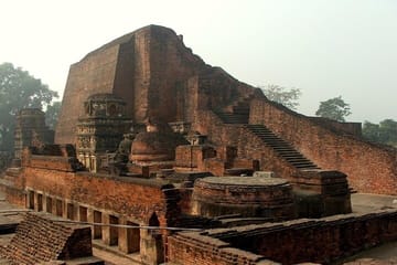 Nalanda and Rajgir Day Trip from Bodhgaya by Minivan
