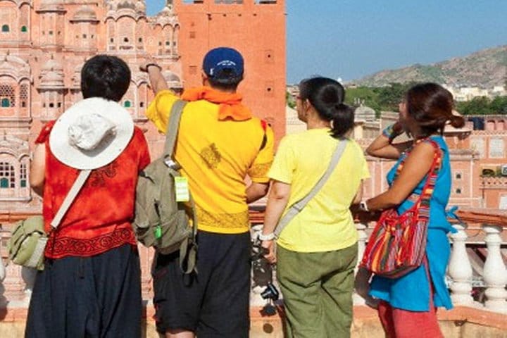 Jaipur Heritage Full Day Sightseeing With Female Guide (Only female and Couples)
