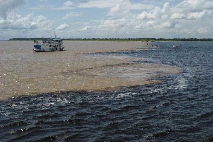 Meeting of the waters boat