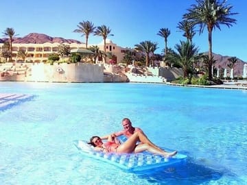 Day Trip to Ain El Sokhna on the Red Sea from Cairo