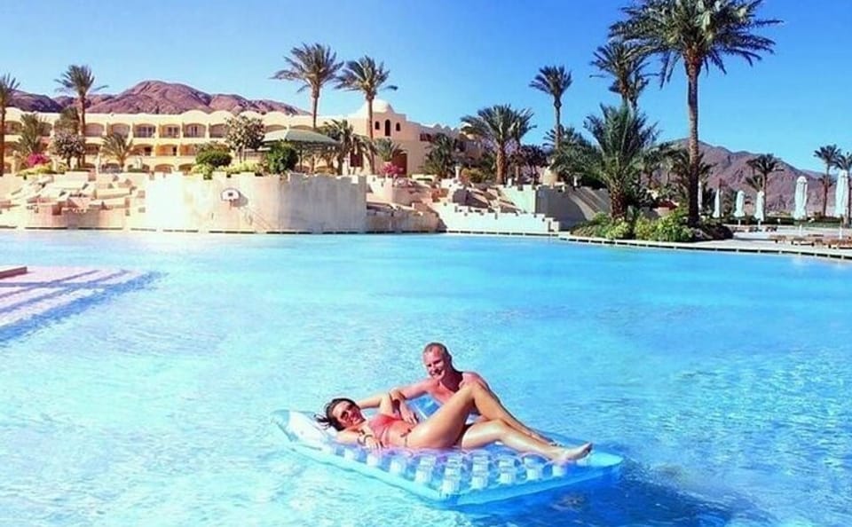 Day Trip to Ain El Sokhna on the Red Sea from Cairo