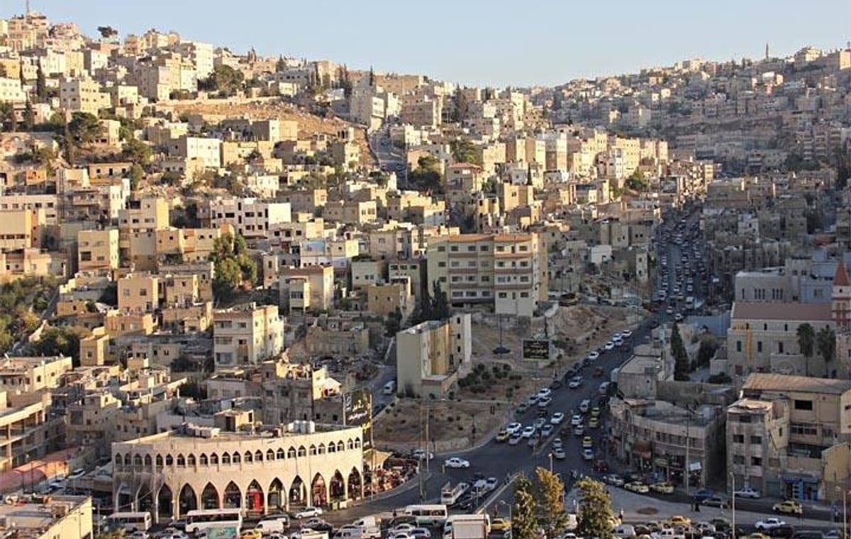 Private Day or Night Amman Sightseeing from Dead Sea with Optional Wine Tasting