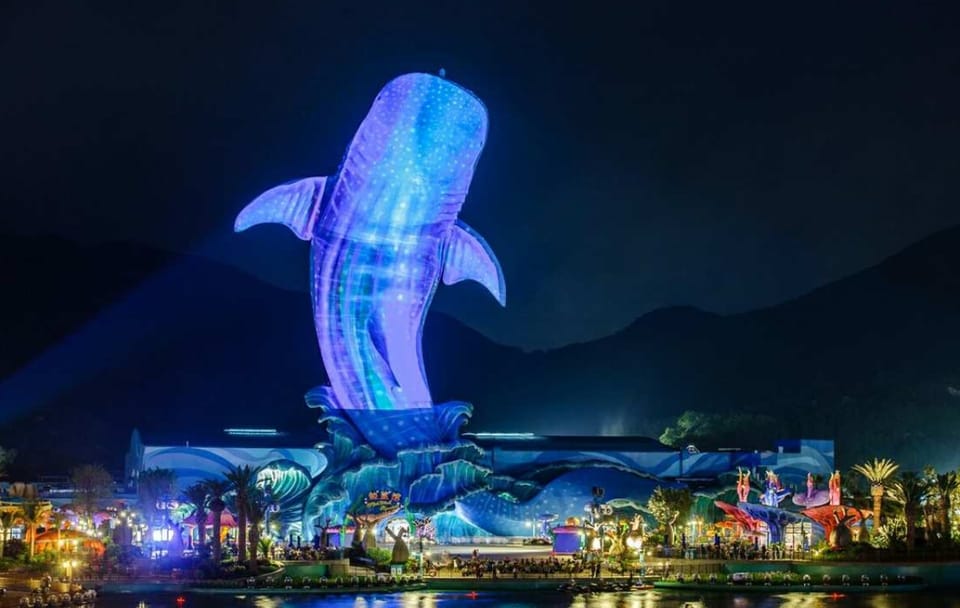 Explore Zhuhai Chimelong Ocean Kingdom Theme Park Experience