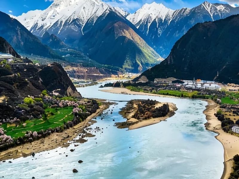 3-Day Yarlung Tsangpo Grand Canyon Tour from Lhasa
