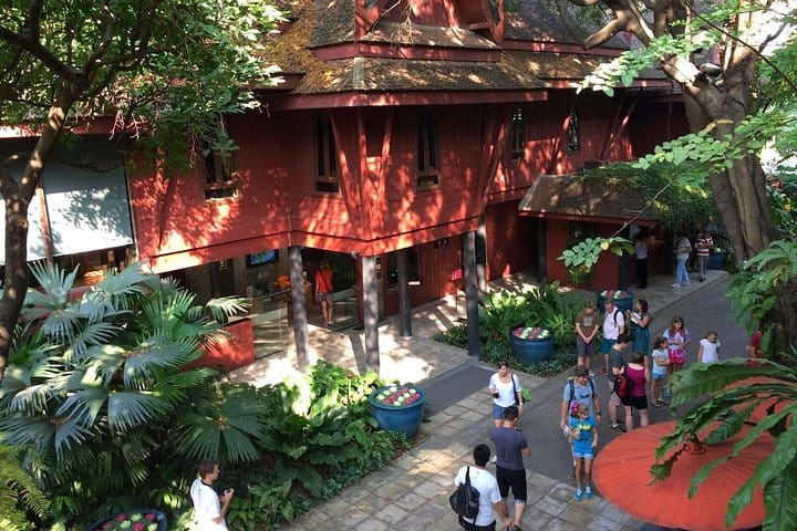 Jim Thomson's House & Suan Pakkard Palace Tour 4