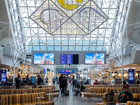 Keflavik International Airport (KEF)