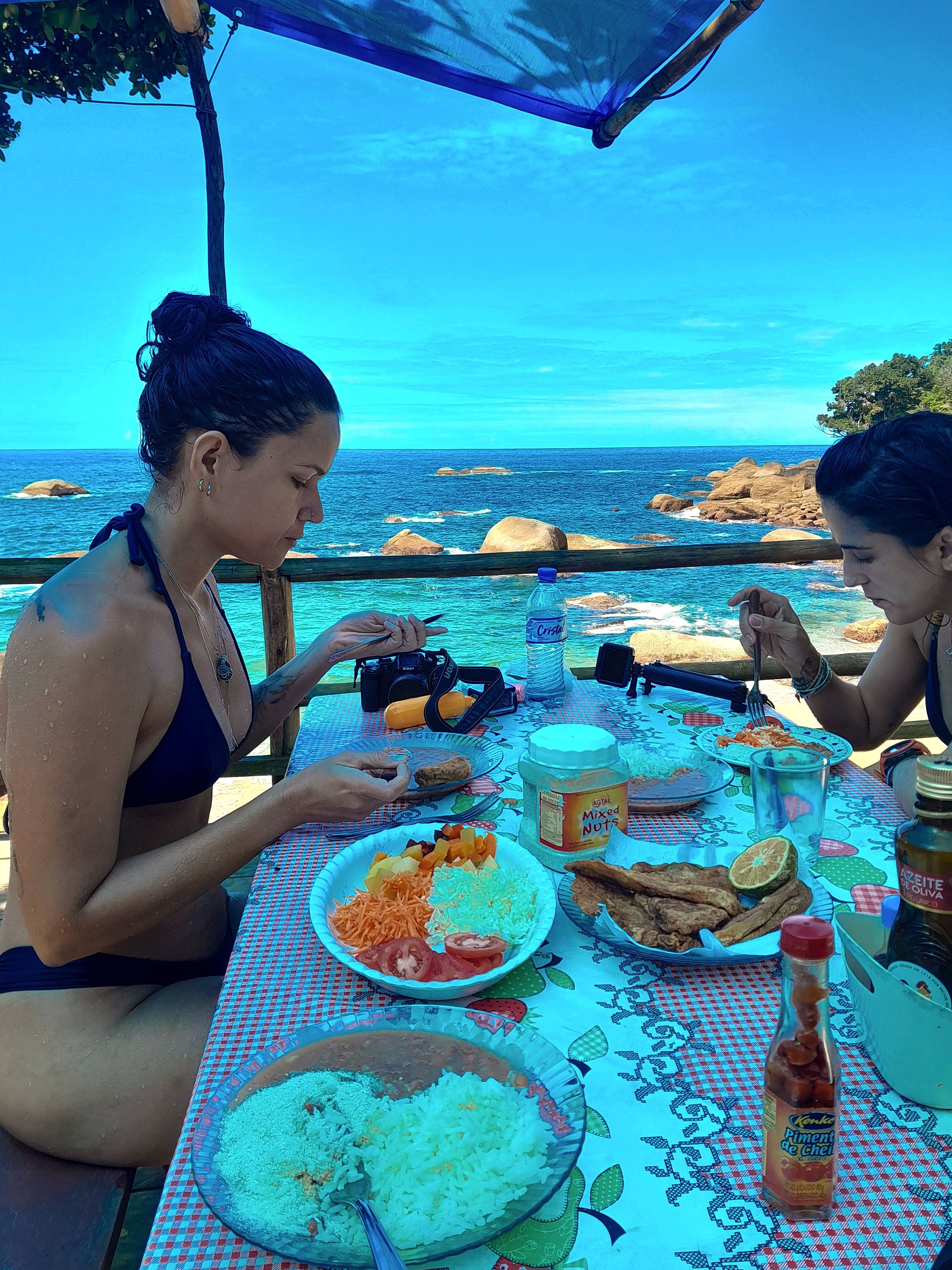 6-Day hike from Paraty: Remote Beaches, Lighthouse & Caiçara Homestays