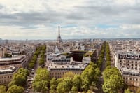 Half-Day Eiffel and River Cruise Private Tour 7