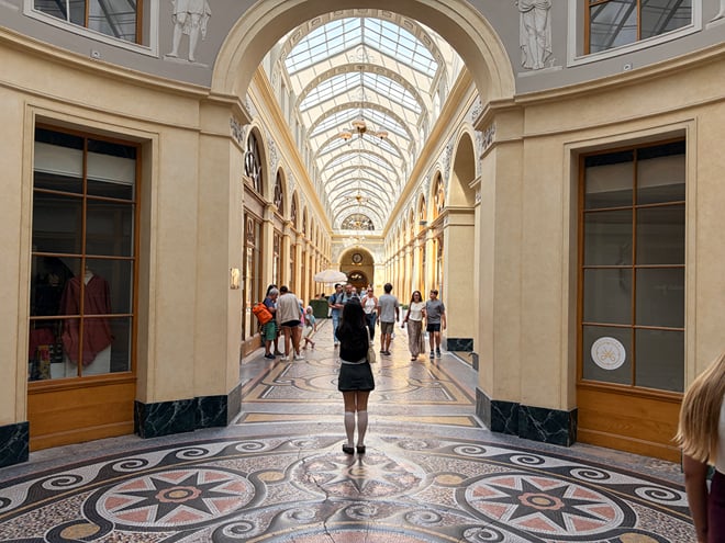 Private Covered Passages Tour Product and Guide Script