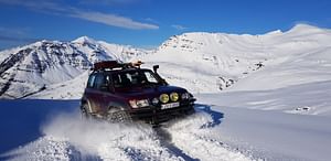 Super Jeep Glacier Tour