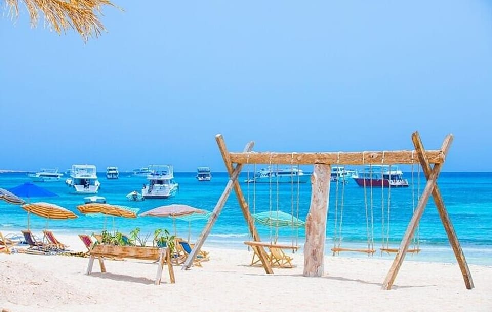 Snorkeling Adventure at Nemo Island Bay in Hurghada