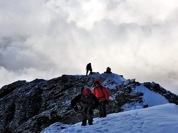 19 Days Mera Peak Climbing & Expedition – One Life-Changing Himalayan Adventure