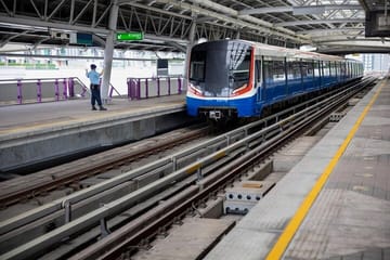 Bangkok BTS Skytrain One-Day Pass with Airport or City Pickup