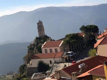 Delphi, Arachova, and Distomo Full Day Cultural Tour