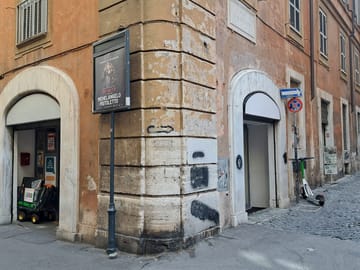 Electric Bike Tour of Rome Starting at Piazza Venezia
