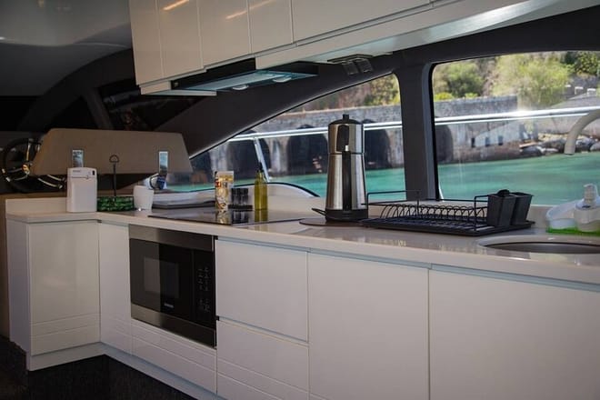Alanya Private Yacht Tour with Lunch, Soft Beverage & Transfer 4