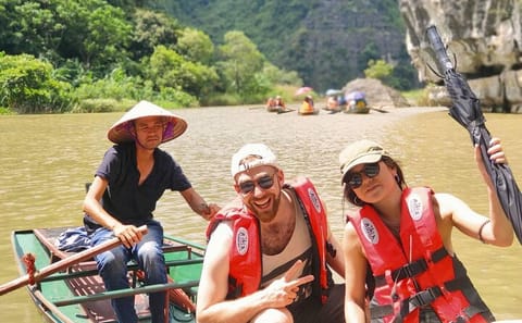 From Hanoi to Ninh Binh Full-Day Small Group of 9 Guided Tour