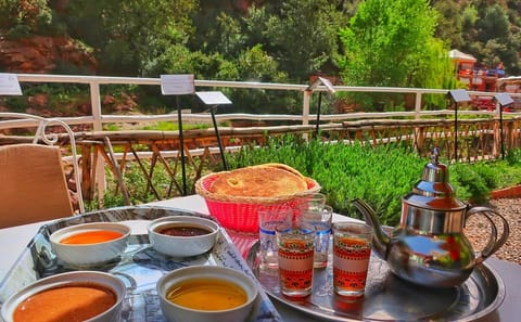 Private Day Trip to the Atlas Mountains from Marrakesh