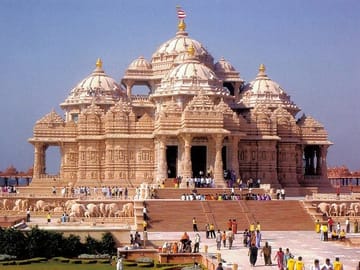 Delhi Akshardham Tour on Private Basis with All shows