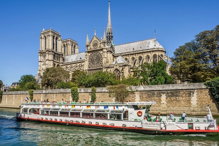 Half-Day Private Tour of Paris with Seine River Cruise 4