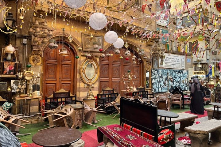 Historic Islamic Cairo Walking Tour and Street Food