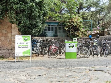 Cycling Tour Along the Ancient Appian Way in Rome