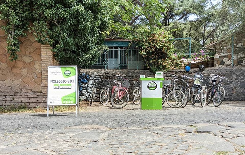 Cycling Tour Along the Ancient Appian Way in Rome