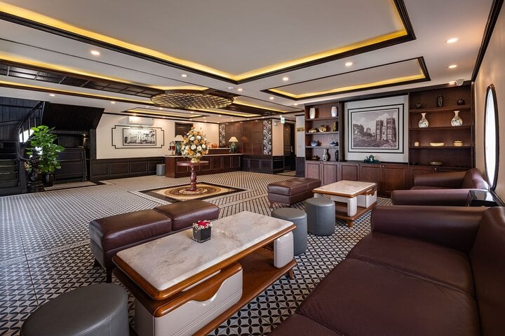 5 Star Reception