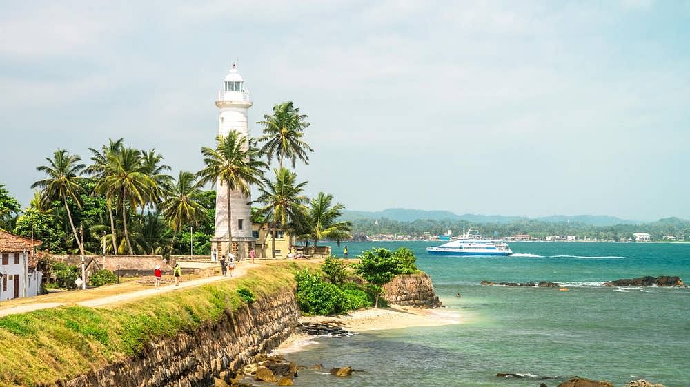 Galle Fort & Beaches Day Tour: Explore Sri Lanka’s Coastal Gems