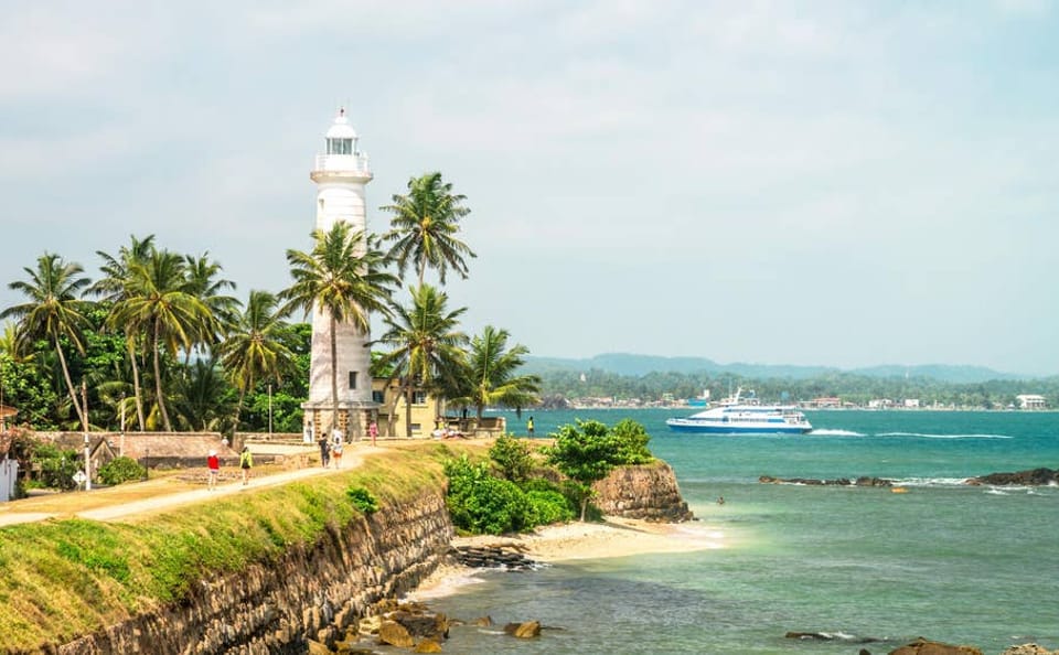 Galle Day Tour: Explore Historic Sites and Beaches