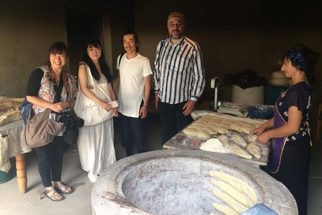 Private Full-Day Vintage Grape Harvest Festival with Lunch 7