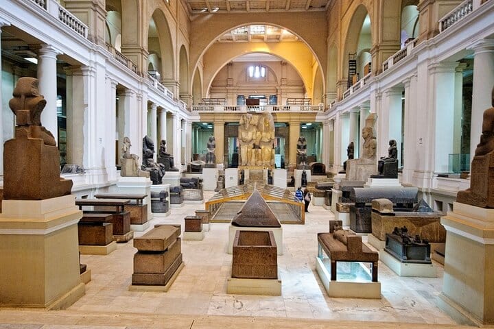 Private Pyramids of Giza and Egyptian Museum Khan El khalili Market 7